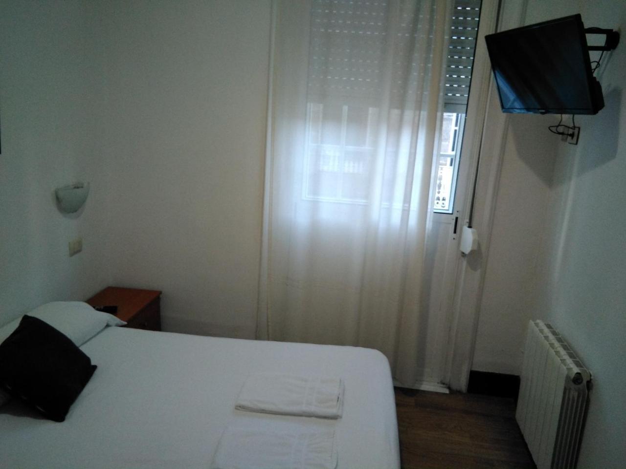 Hostal Ancla Dorada ヴィーゴ エクステリア 写真