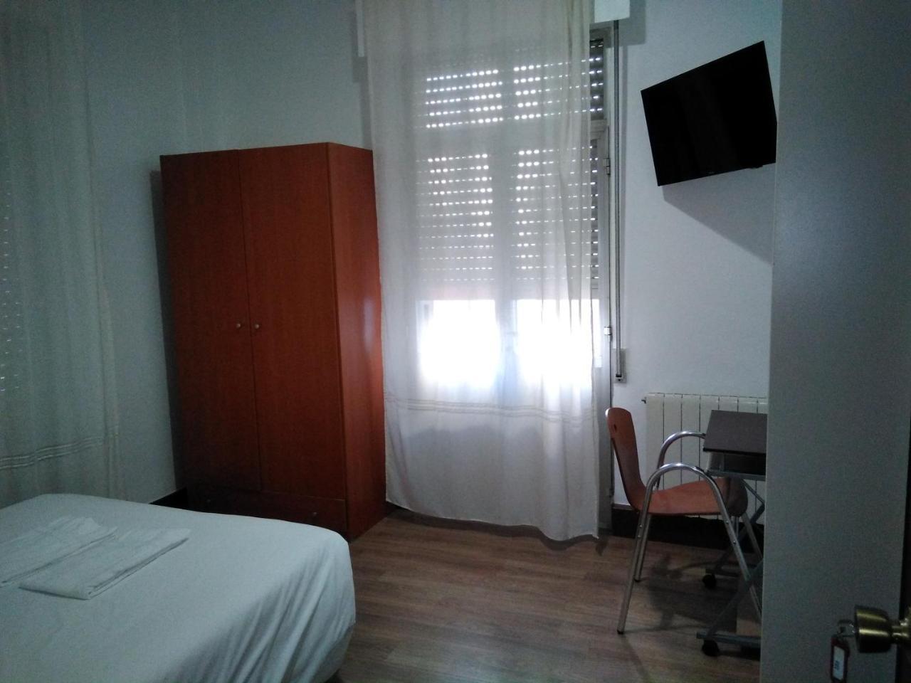 Hostal Ancla Dorada ヴィーゴ エクステリア 写真