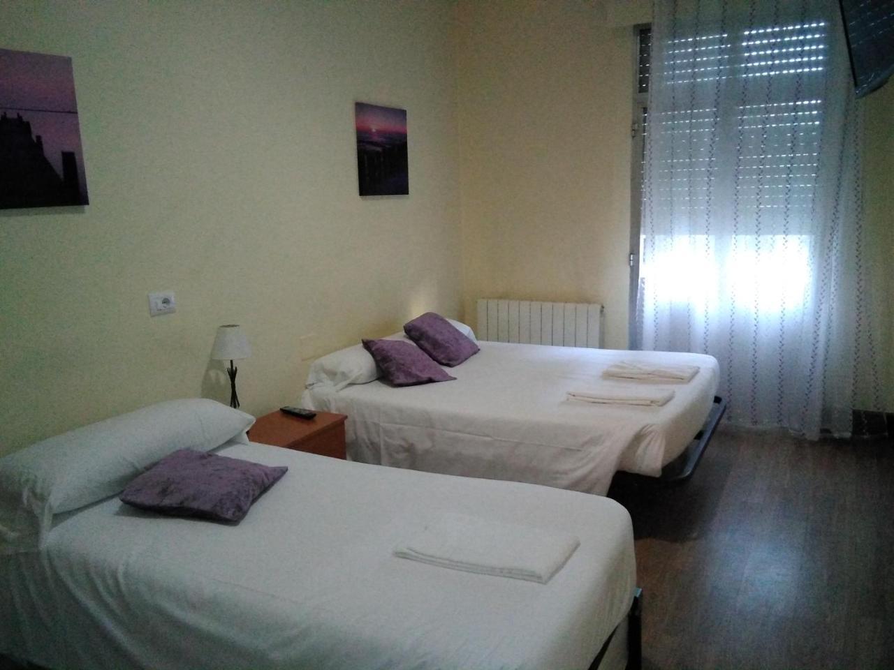 Hostal Ancla Dorada ヴィーゴ エクステリア 写真