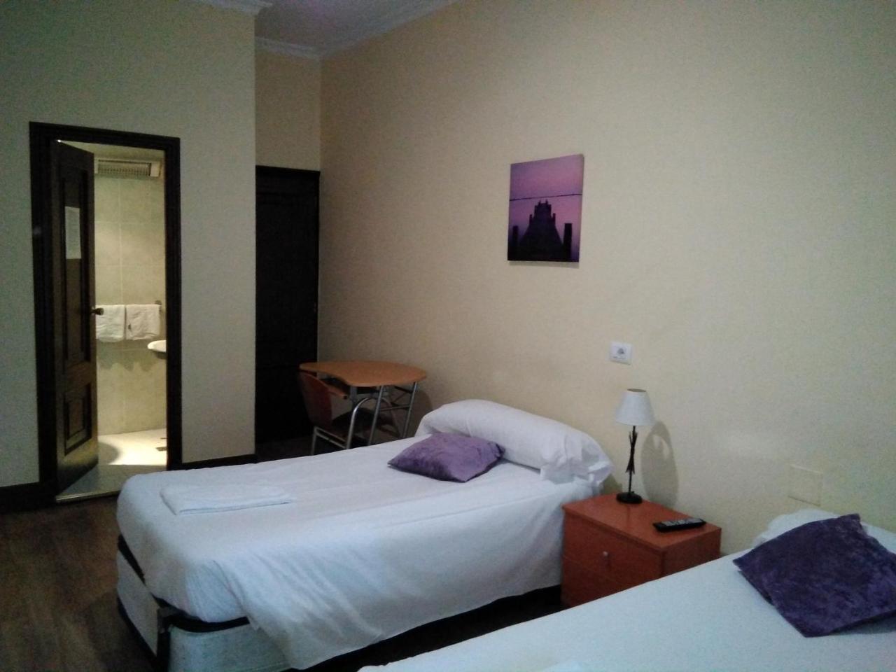 Hostal Ancla Dorada ヴィーゴ エクステリア 写真